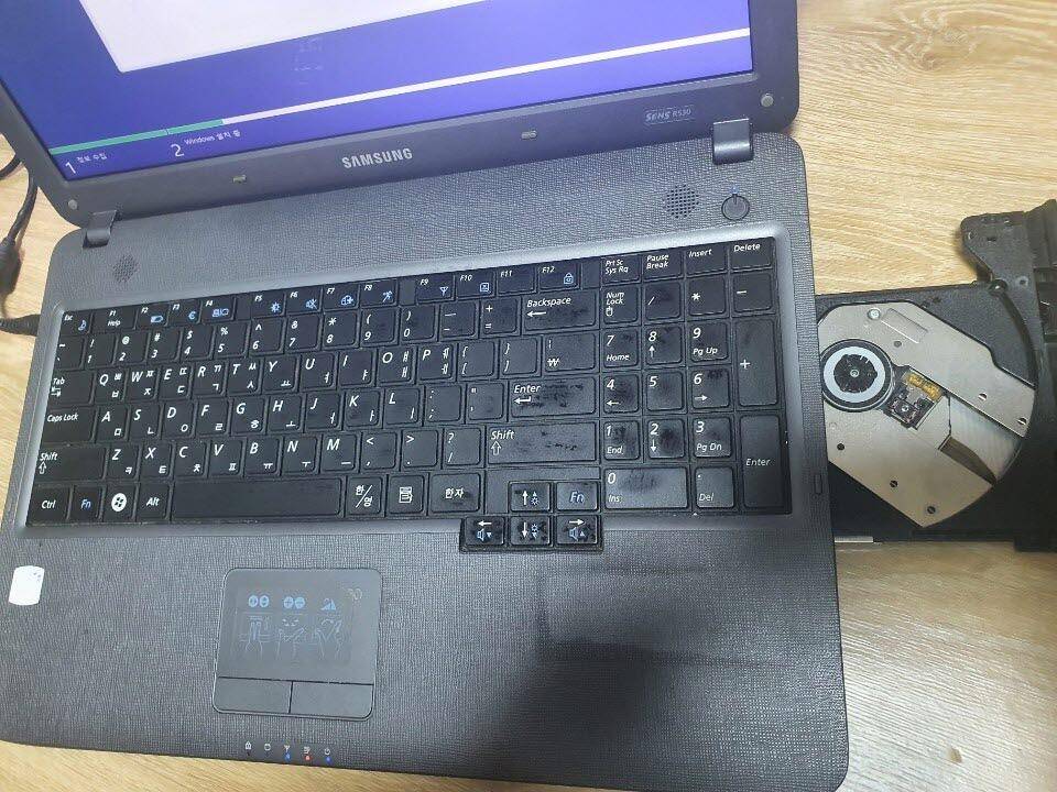 삼성 센스 R530 사무용 노트북 (중고장터 - 비낚시용품)