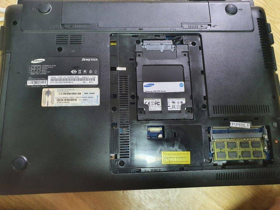 삼성 센스 RC520 노트북 (중고장터 - 비낚시용품)