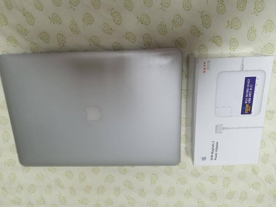 맥북프로 a1398 mid2015 (중고장터 - 비낚시용품)