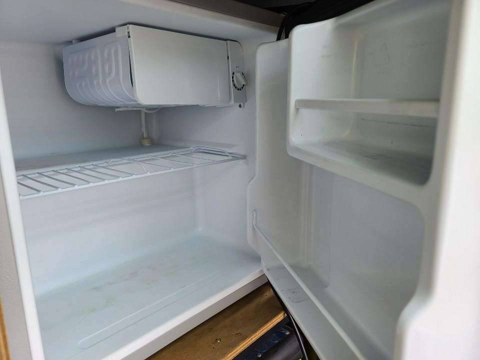 dc냉장고 46L 팝니다 (중고장터 - 비낚시용품)