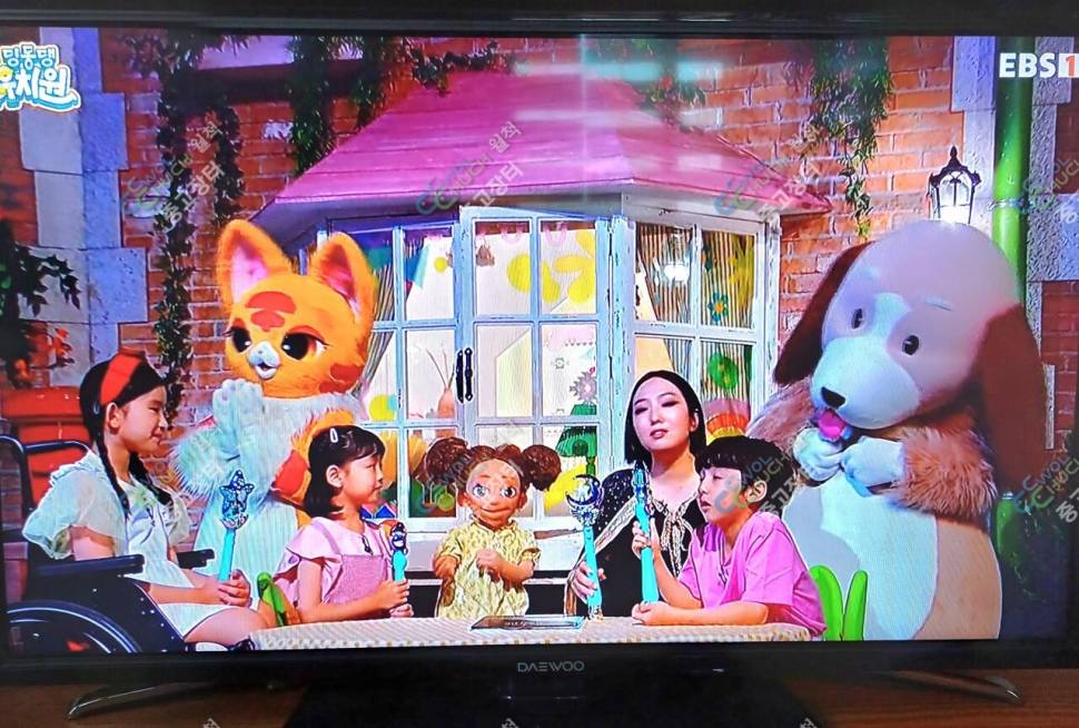 가격내림 LEDFHD32TV모니터 (중고장터 - 비낚시용품)