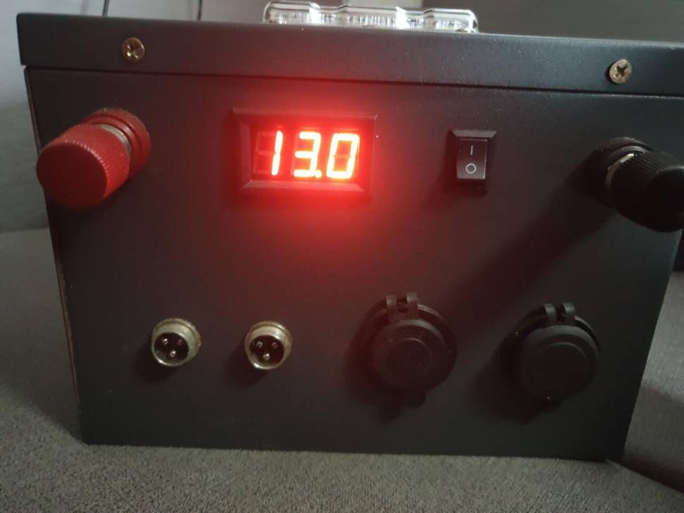 파워뱅크 12v 220a 팝니다 (중고장터 - 비낚시용품)
