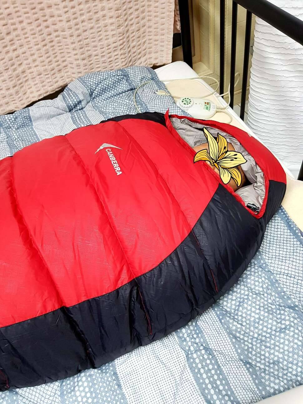구스침낭 팝니다가격확내림 (중고장터 - 비낚시용품)