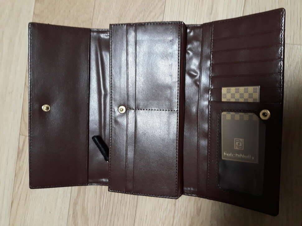 지샥 시계와 몇가지 입니다 (중고장터 - 비낚시용품)