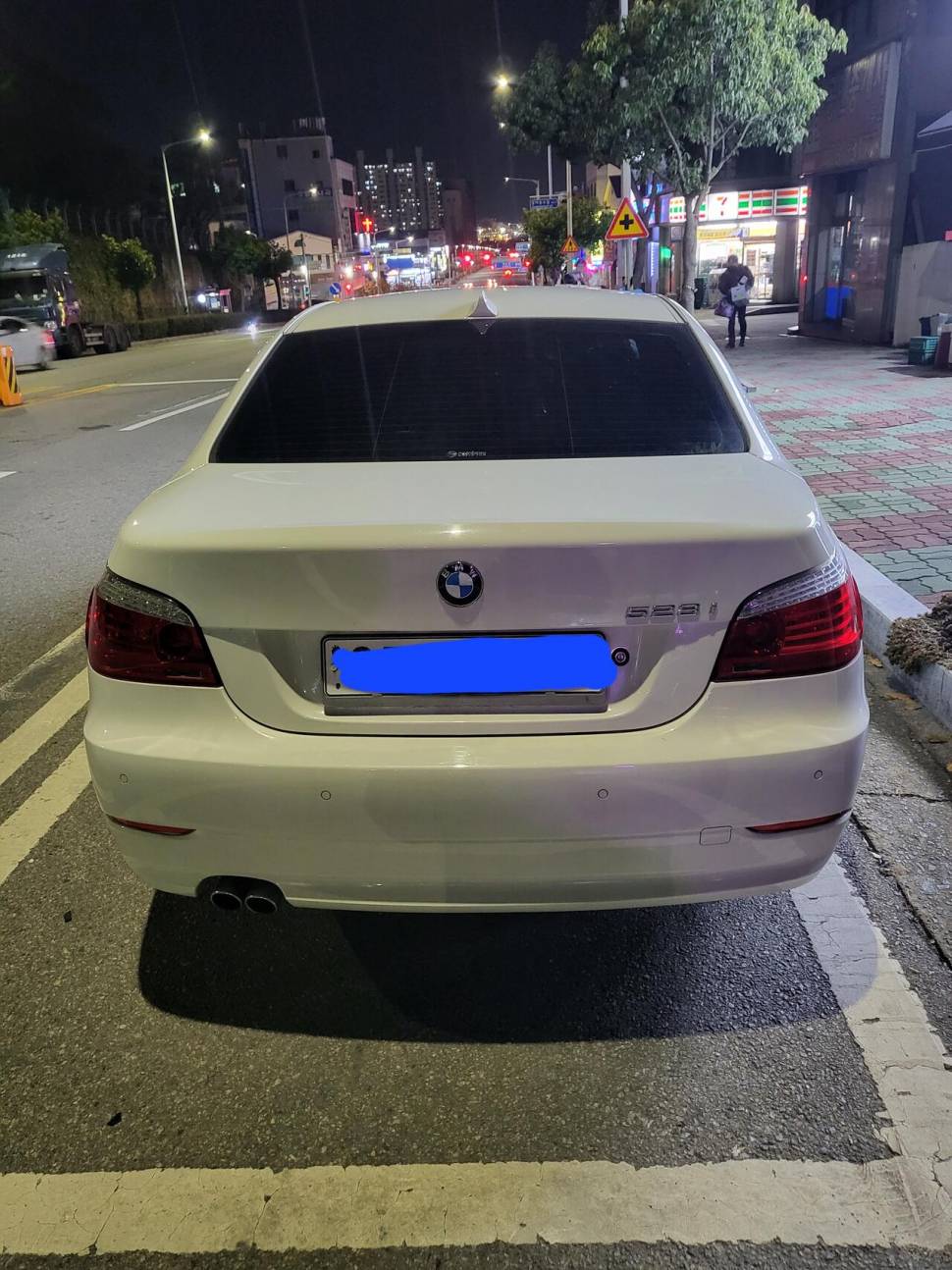 bmw 528i (중고장터 - 비낚시용품)