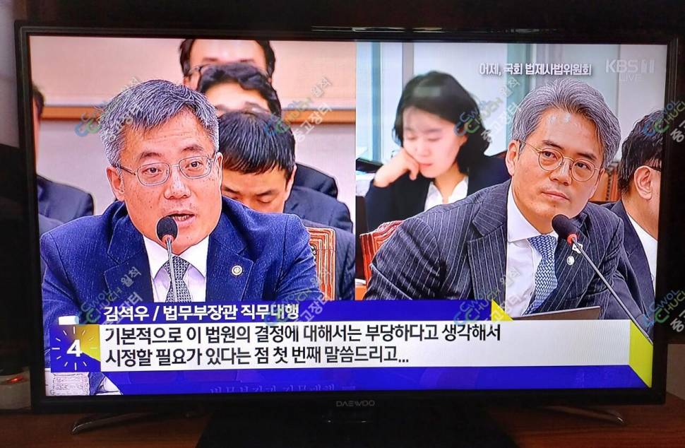 가격내림 LEDFHD32TV모니터 (중고장터 - 비낚시용품)
