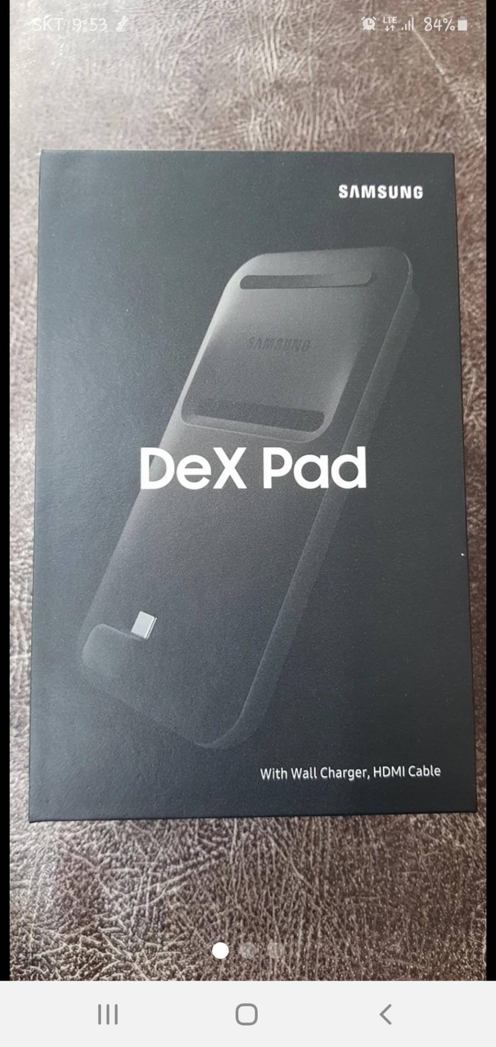TV연결하는 삼성 DEX PAD (중고장터 - 비낚시용품)