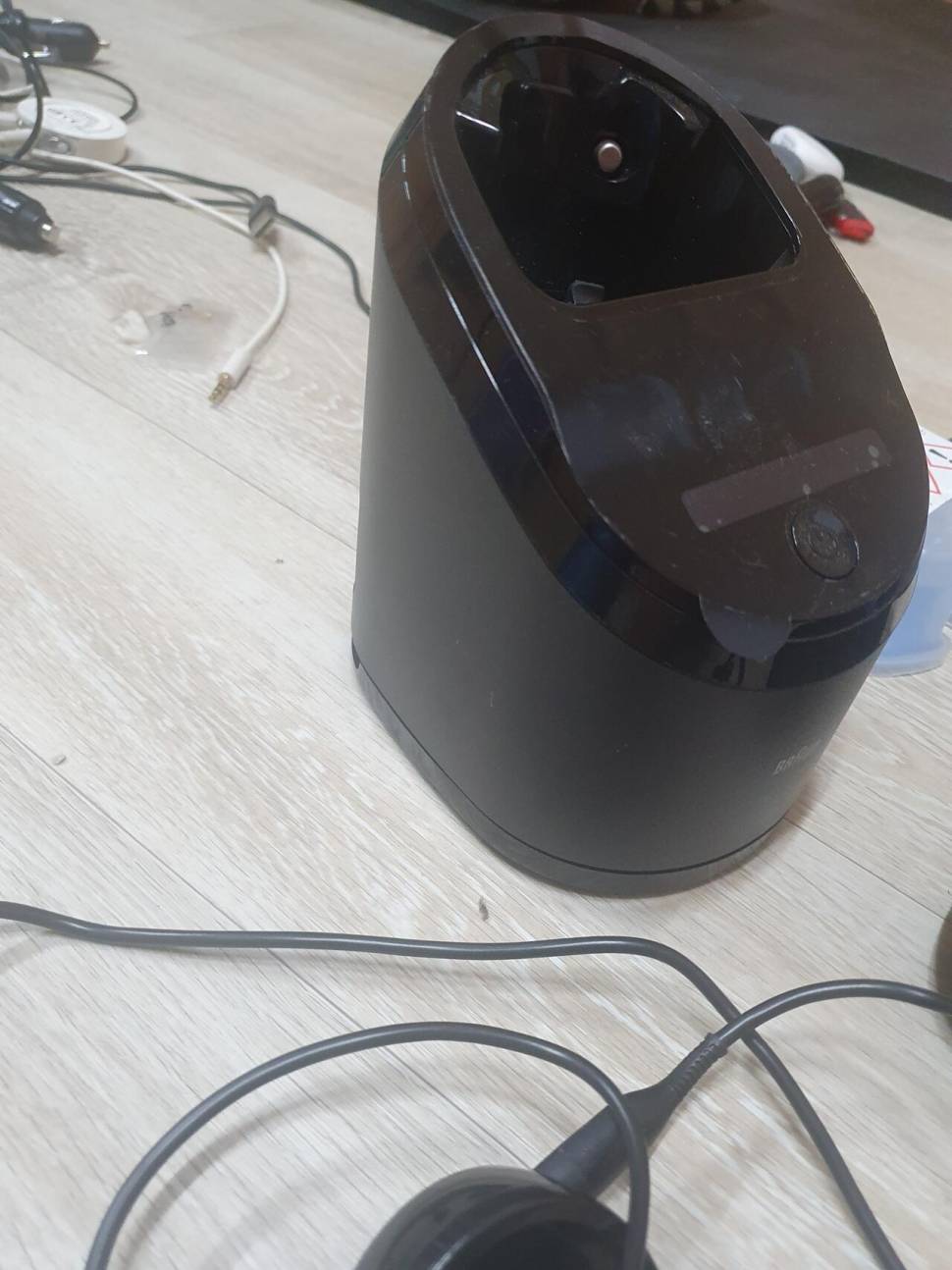 브라운면도기쿨텍팝니다 (중고장터 - 비낚시용품)