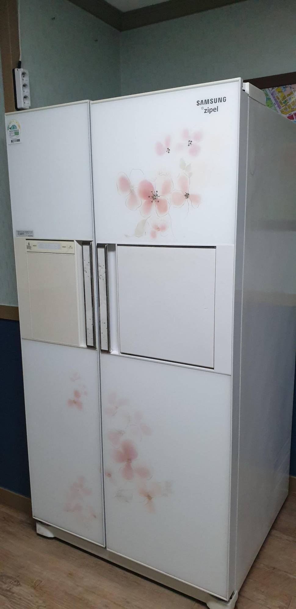 삼성 지펠 양문형 냉장고10만원 재업 이번주말까지만 (중고장터 - 비낚시용품)