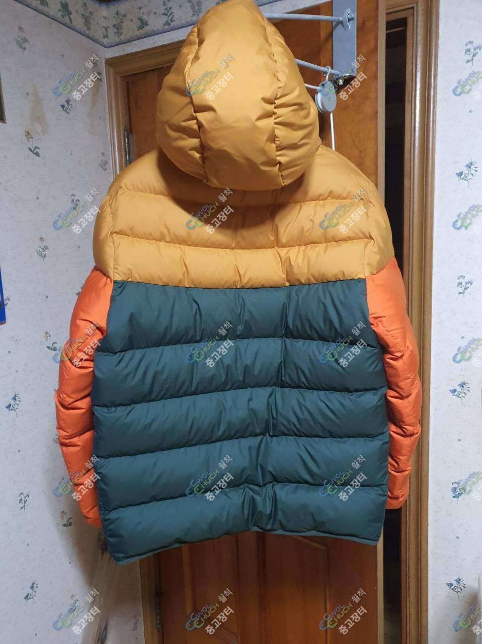 나이키 윈드러너 다운 패딩 (중고장터 - 비낚시용품)