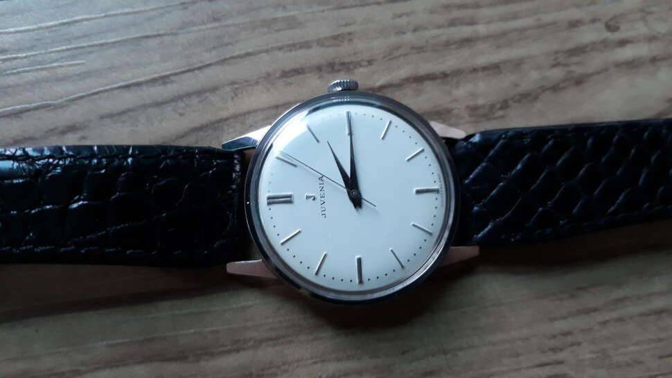 JUVENIA SWISS 쥬베니아 수동 시계 (중고장터 - 비낚시용품)