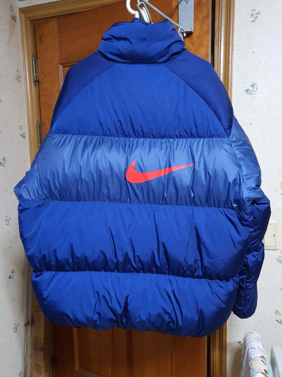 100 110 나이키 루즈핏 다운 패딩 조끼 (중고장터 - 비낚시용품)