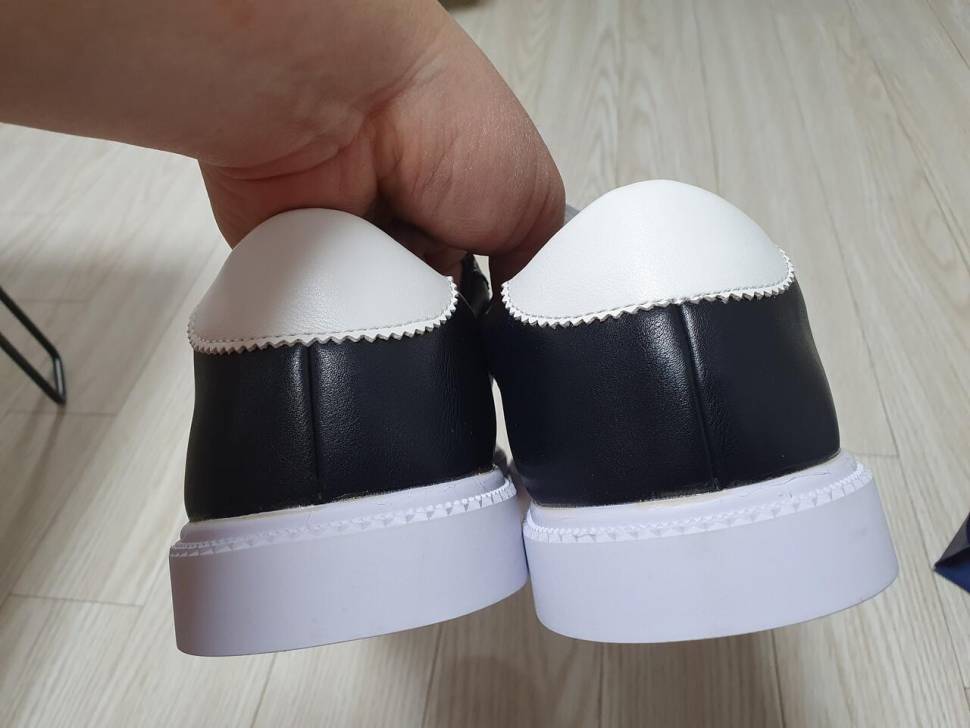 무크 남성용 스니커즈단화 판매합니다 (중고장터 - 비낚시용품)