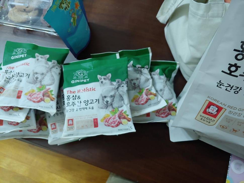 정관장지니펫 강아지사료 (중고장터 - 비낚시용품)
