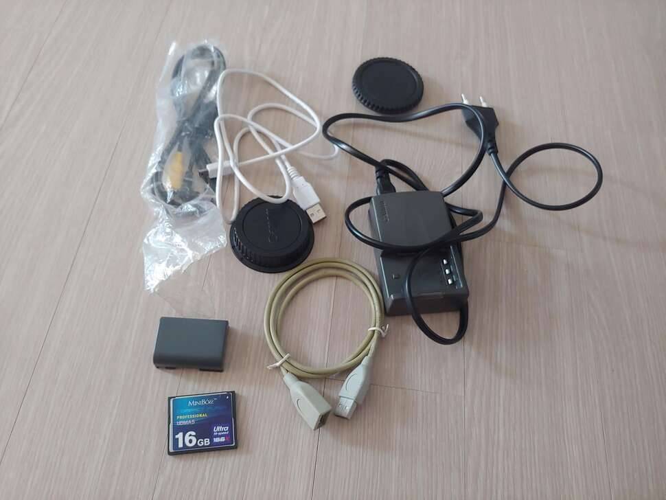 카메라 캐논 EOS350D 및 렌즈 팝니다 (중고장터 - 비낚시용품)