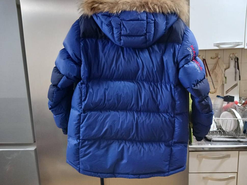 나우티가 웨스트우드 헤비급 거위털 패딩 팝니다 (중고장터 - 비낚시용품)