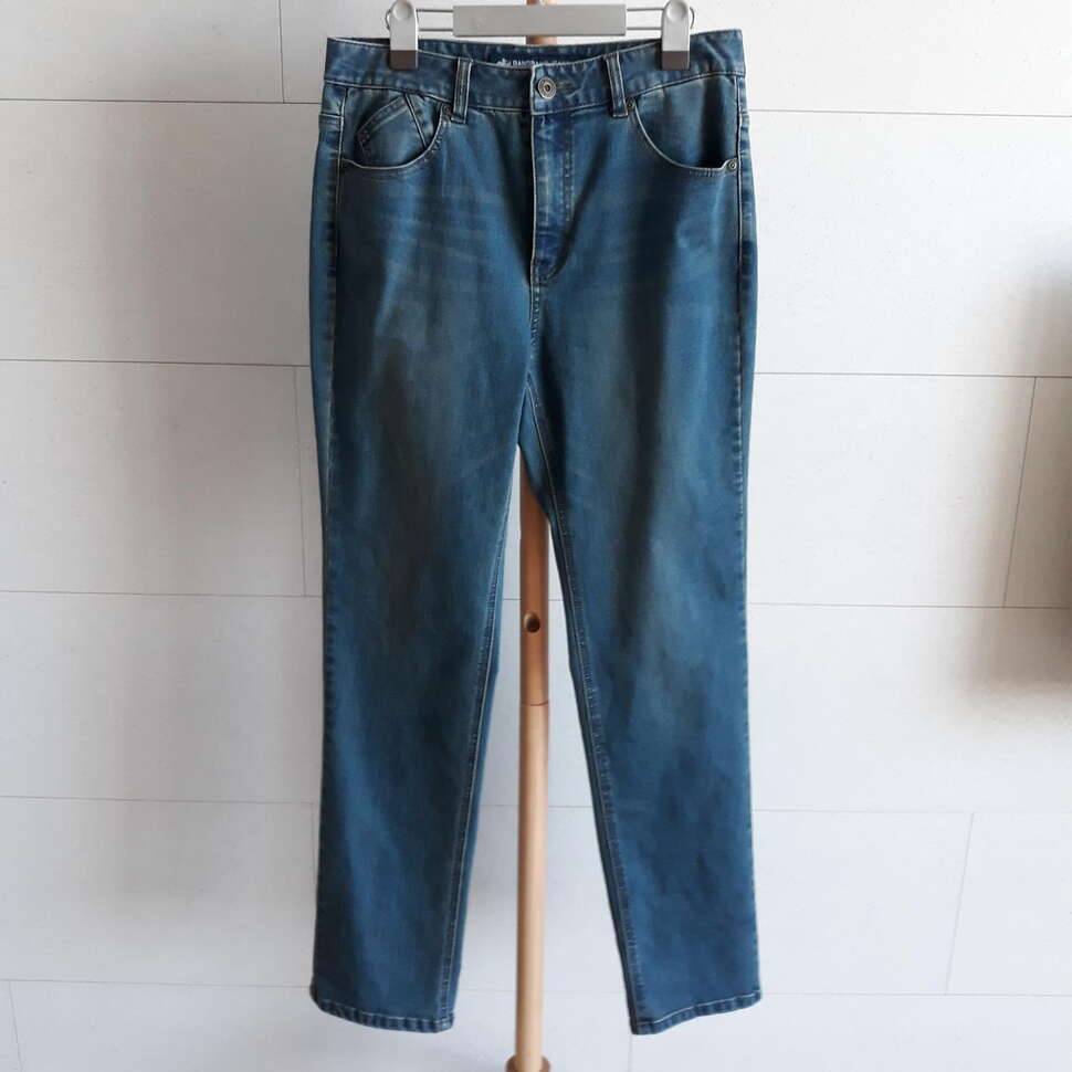 바지 두벌 가격 인하 판매합니다 (중고장터 - 비낚시용품)