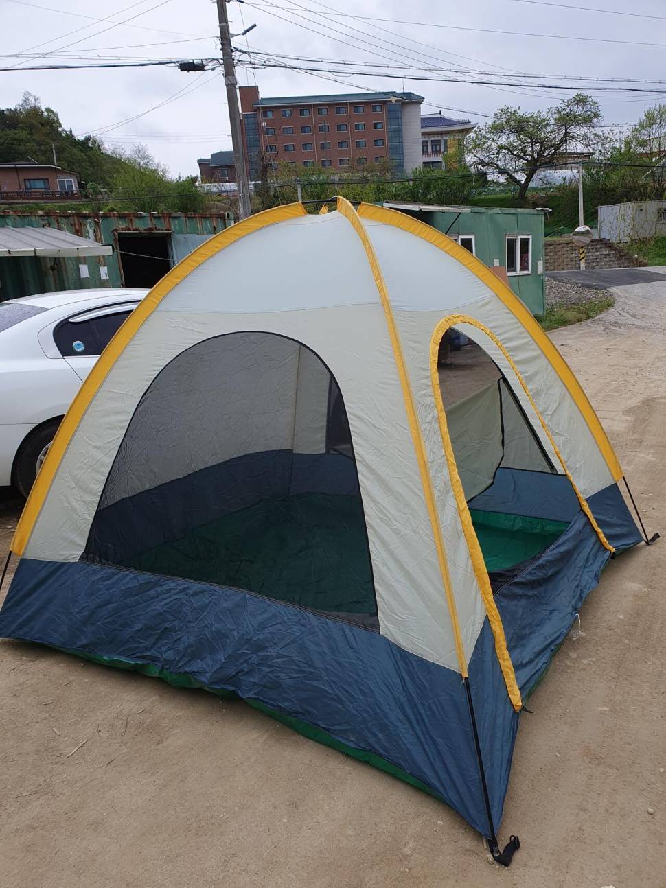 돔텐트 (중고장터 - 비낚시용품)