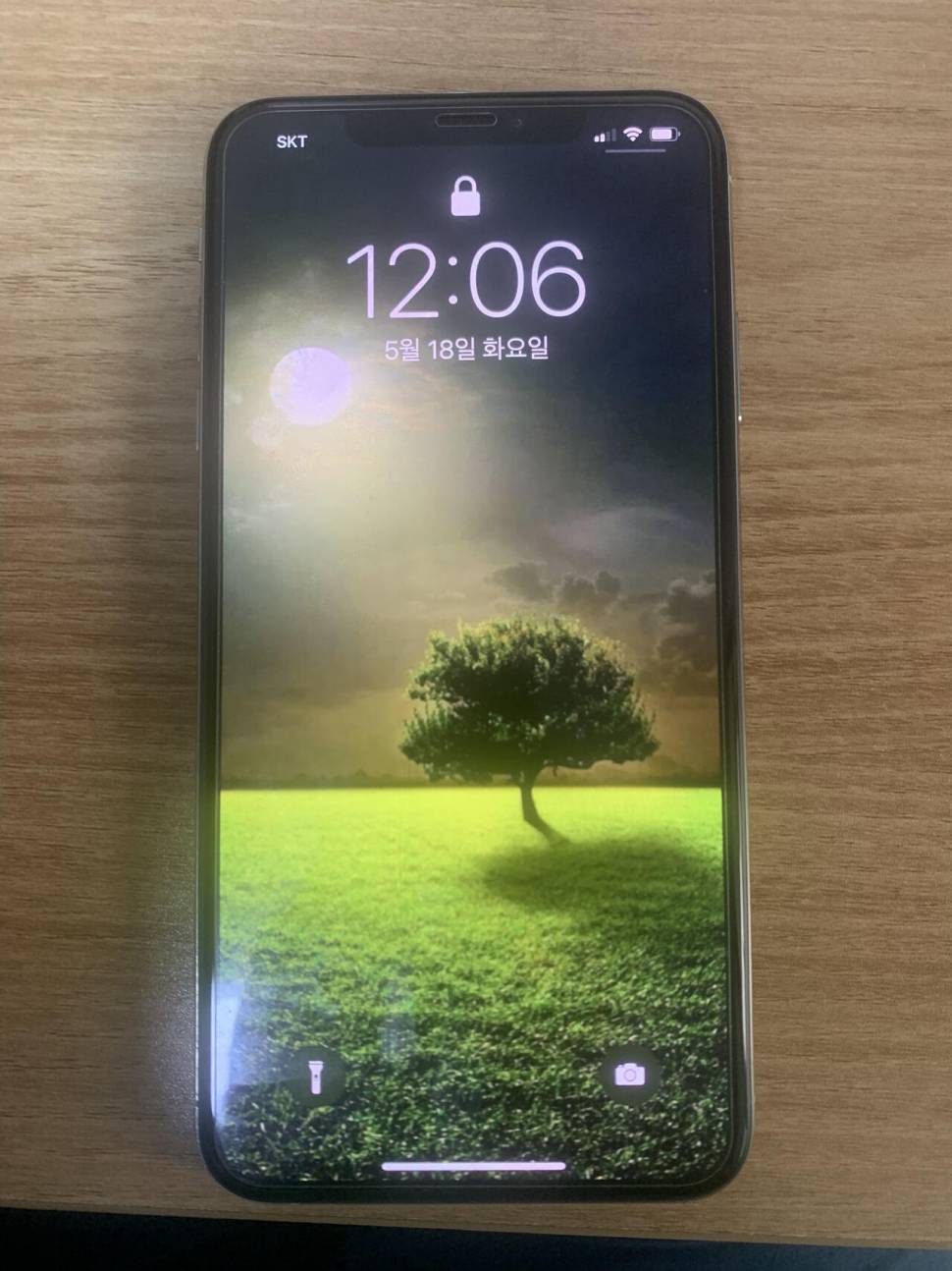 아이폰xs Max 64기가 화이트 A급 팝니다 45만 (중고장터 - 비낚시용품)