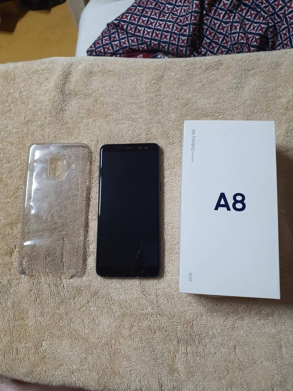 갤럭시 A8 중고 핸드폰 정상해지 판매합니다 (중고장터 - 비낚시용품)