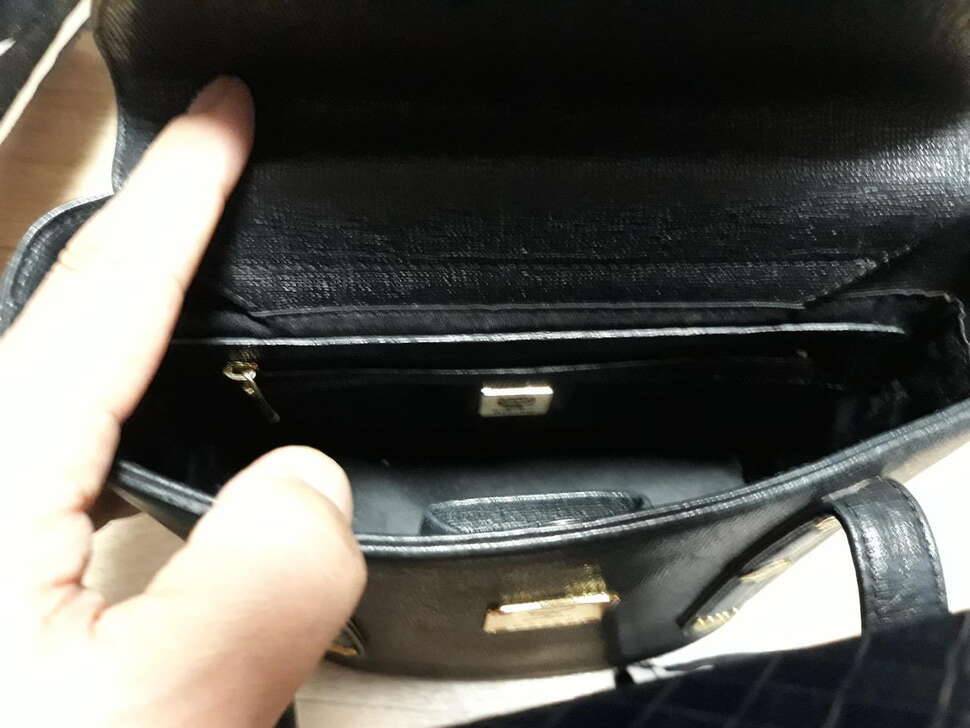 코치 오리지널 정품백 외 MCM 정품 백등 몇가지 상품 올립니다 많은 관심 부탁드립니다 (중고장터 - 비낚시용품)