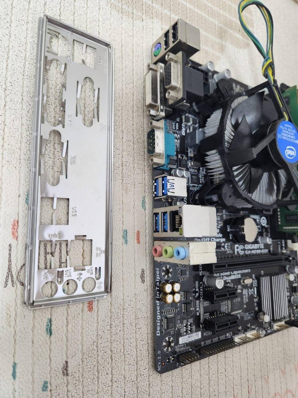 i3 4170 cpu H81 보드 8gb 일괄 내놓습니다 (중고장터 - 비낚시용품)