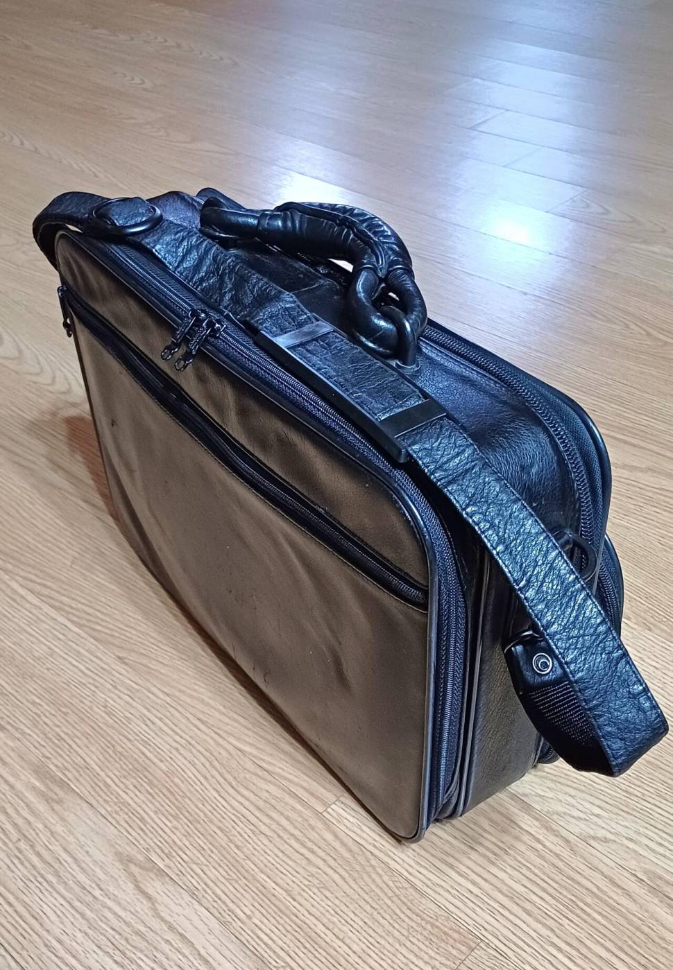 쓸만한가방들 정리합니다공구서류노트북 (중고장터 - 비낚시용품)