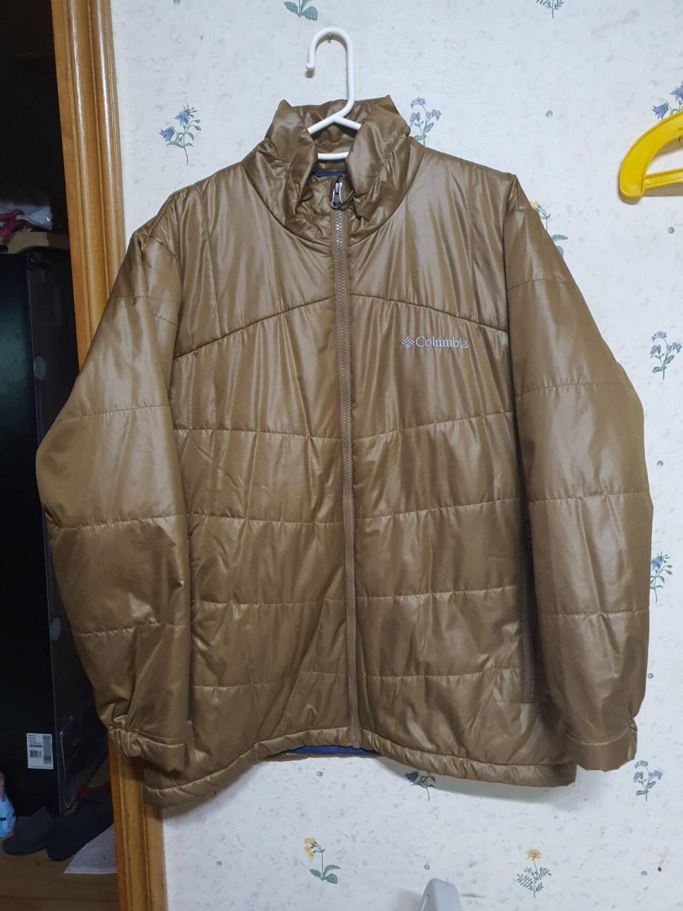 콜롬비아 경량패딩 해외 m 100 (중고장터 - 비낚시용품)
