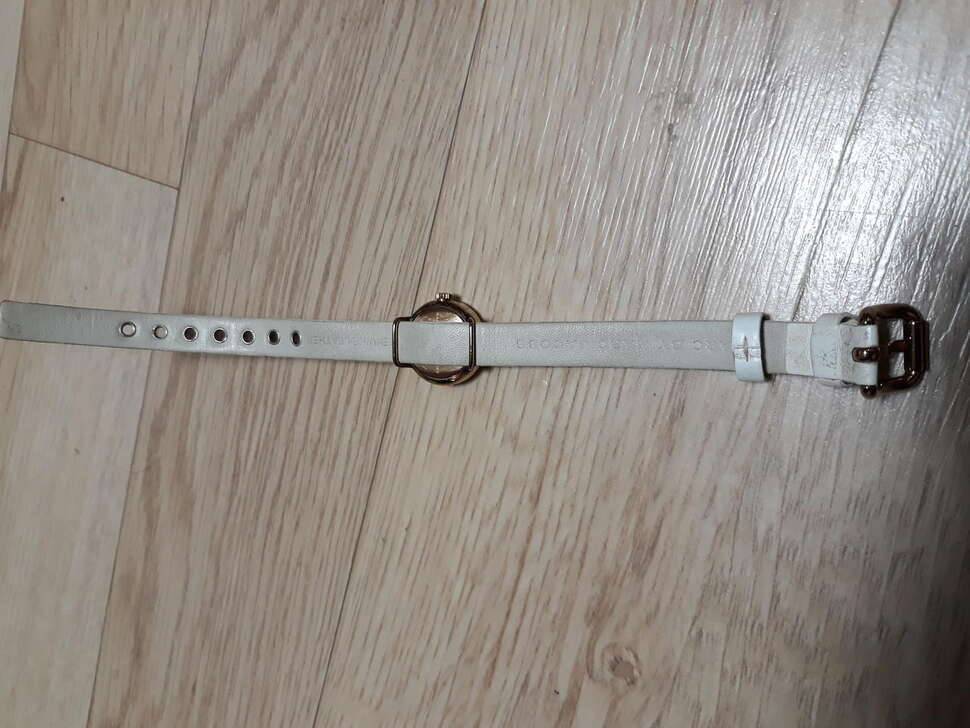 지샥 시계와 몇가지 입니다 (중고장터 - 비낚시용품)