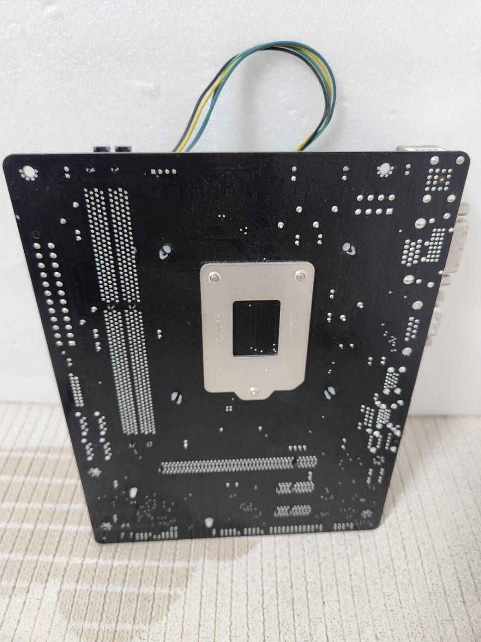 i3 4170 cpu H81 보드 8gb 일괄 내놓습니다 (중고장터 - 비낚시용품)