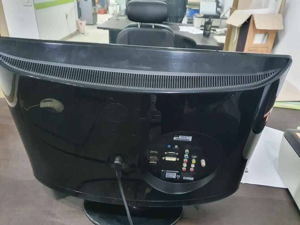 LG FLATRON 23인치 모니터TV겸용 (중고장터 - 비낚시용품)