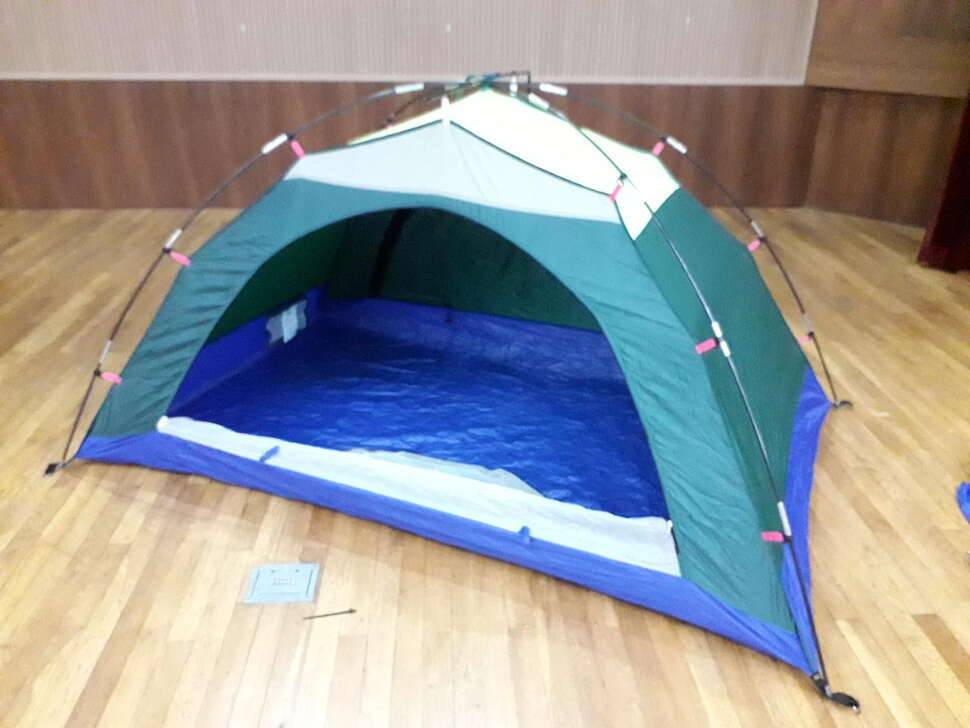 아이스박스28L 텐트 2인용 (중고장터 - 비낚시용품)