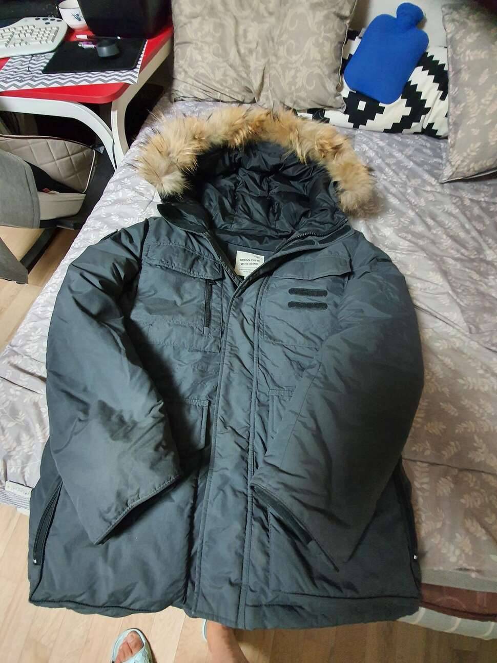 구스 다운 외 몇가지 입니다 (중고장터 - 비낚시용품)