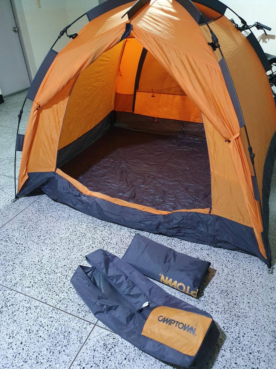 캠프타운23인용텐트캠핑의자 (중고장터 - 비낚시용품)