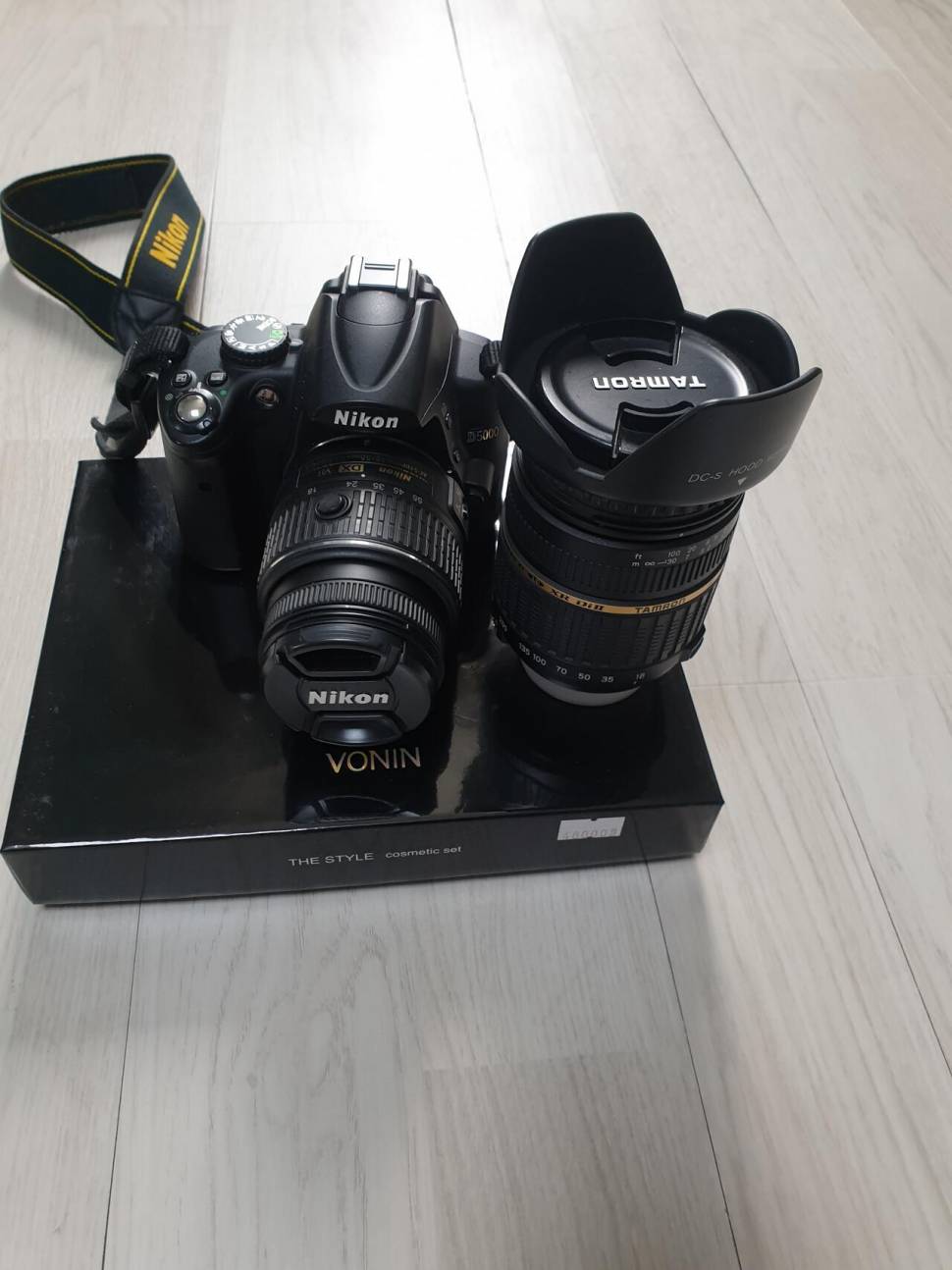 니콘 카메라 5000D 및 렌즈 (중고장터 - 비낚시용품)