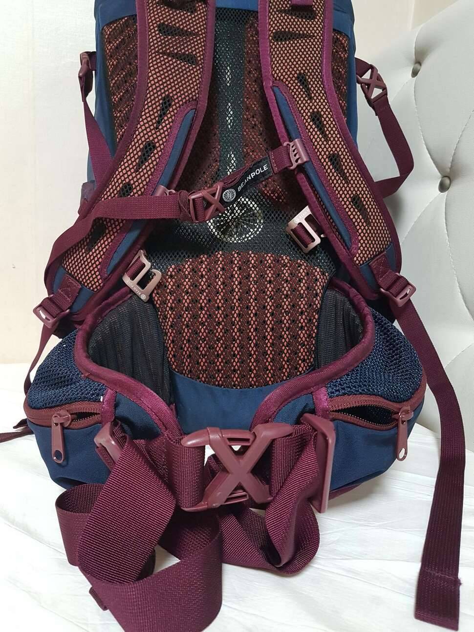 빈폴 배낭 35리터 ㅡ4만원 (중고장터 - 비낚시용품)
