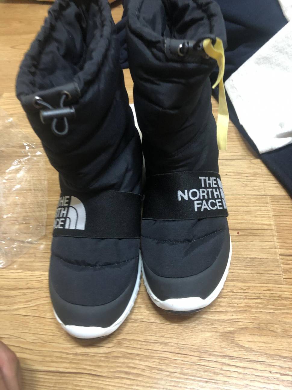 노스페이스거위털부츠 등산화 나이키 바람막이 (중고장터 - 비낚시용품)