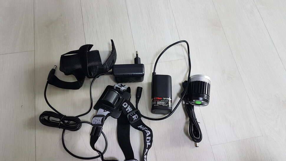자전거 라이딩 라이트 및 야구용품 팝니다 (중고장터 - 비낚시용품)