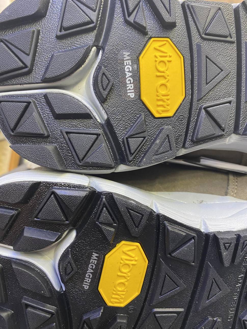 잠발란 코넬라이트 GTX 265 42사이즈 (중고장터 - 비낚시용품)