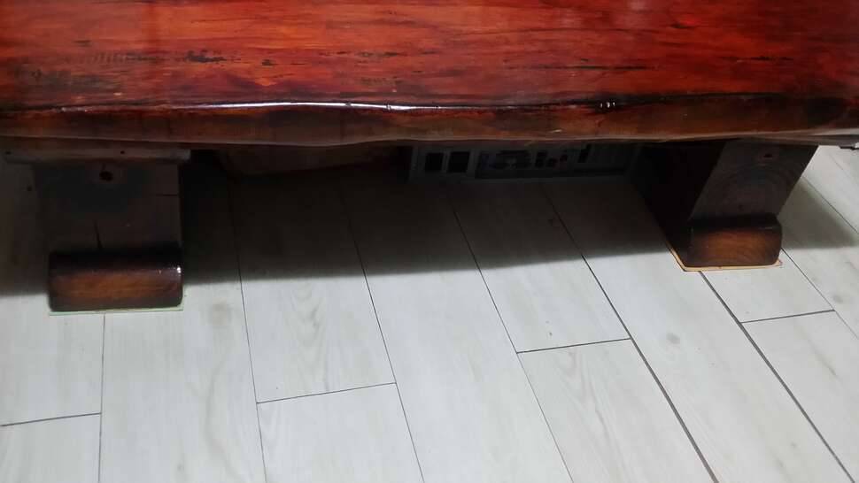 통원목테이블과 양탄자 (중고장터 - 비낚시용품)