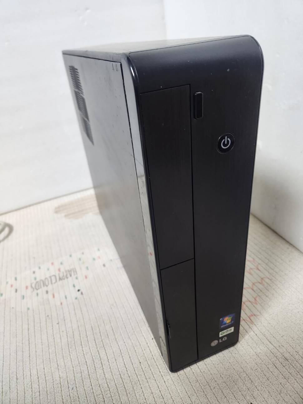 LG 슬림 반본체 i5 3470 내놓습니다 (중고장터 - 비낚시용품)