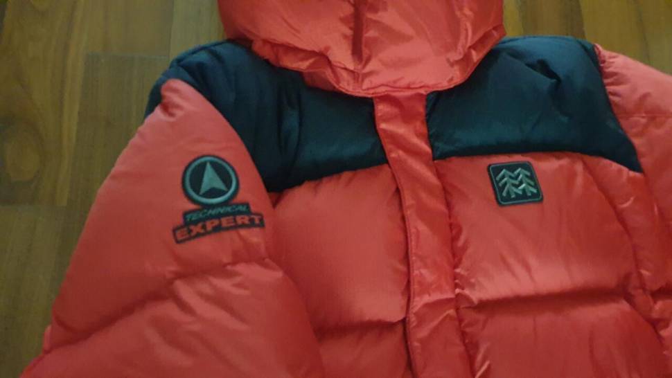 코오롱 구스다운패딩 윈드스토퍼 800 분양합니다 (중고장터 - 비낚시용품)