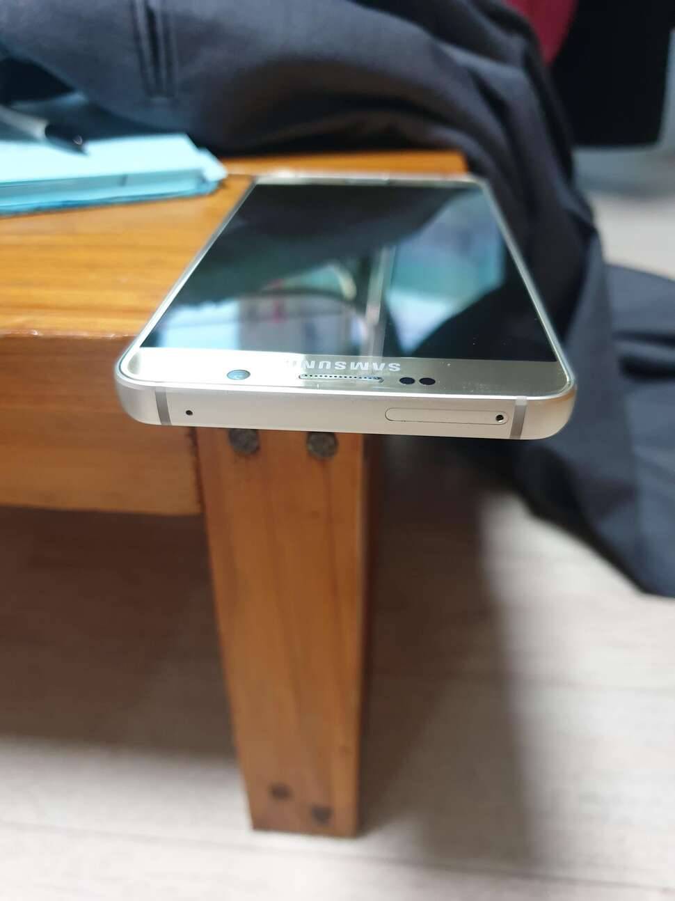갤럭시 노트 5 32g 팝니다 대전 (중고장터 - 비낚시용품)