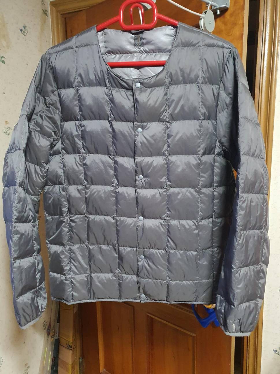 타이온 경량 다운패딩 100 (중고장터 - 비낚시용품)