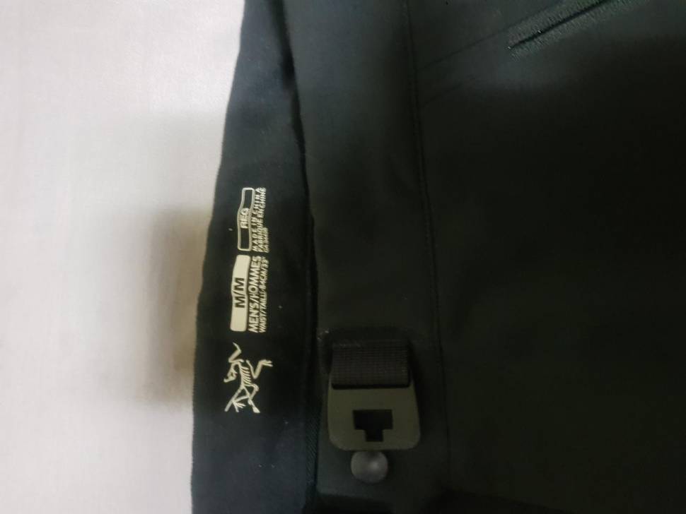 아크테릭스 등산의류 (중고장터 - 비낚시용품)