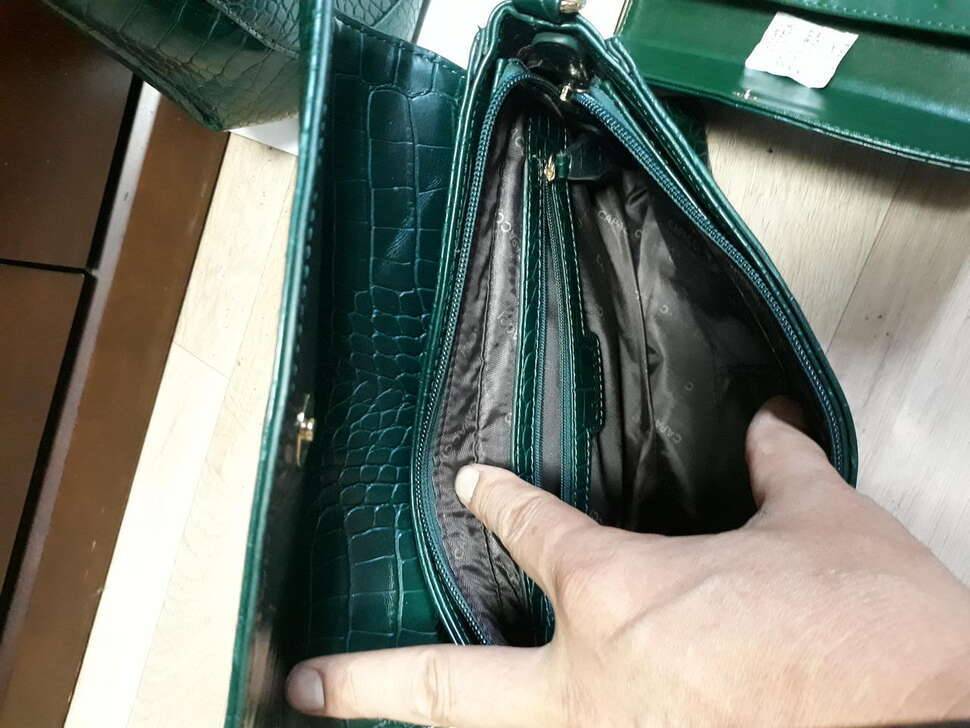 가파치 3종과 짐 톰슨 가방입니다 (중고장터 - 비낚시용품)