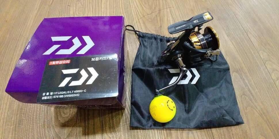손잡이 골프공 튜닝한 다이와 레가리스 LT4000DC 팝니다 (중고장터 - 비낚시용품)