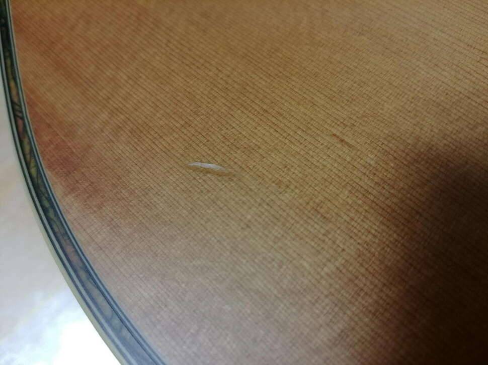세고비아 통기타 팝니다 (중고장터 - 비낚시용품)