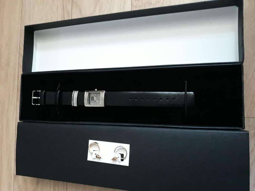 지샥 시계 GD100GB 와 폴로 클럽 105 남성 티셔츠 외 두가지 입니다 (중고장터 - 비낚시용품)