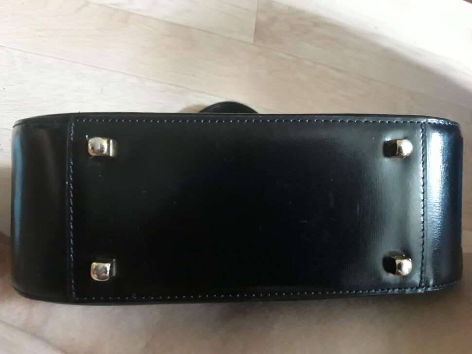 메트로시티 오리지널 정품 미니백 과 그외 몇가지 입니다 (중고장터 - 비낚시용품)